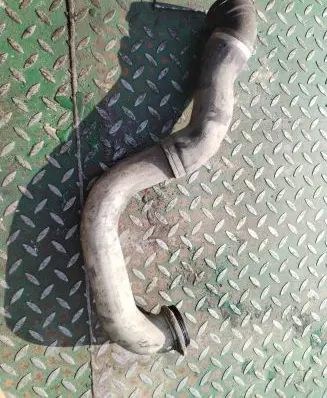 BMW 5 E60 E61 Intercooler hose/pipe 7789052