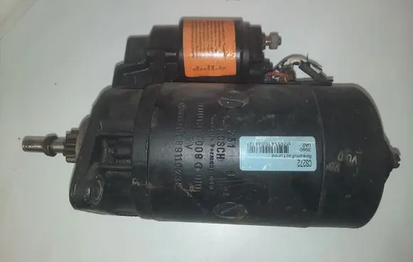 Volkswagen Jetta I Starter motor 0001317009 068911023E CS272
