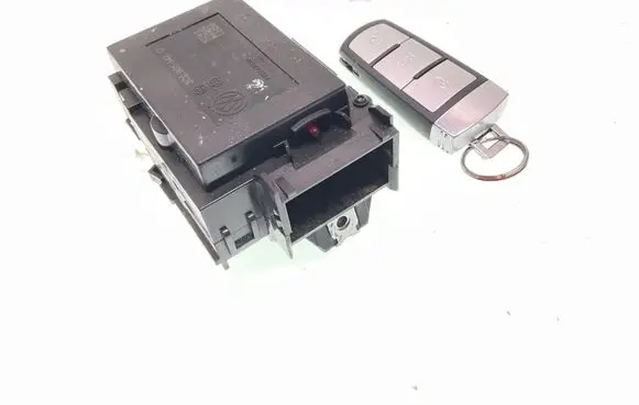 Volkswagen PASSAT B6 Ignition lock 3C0905843Q