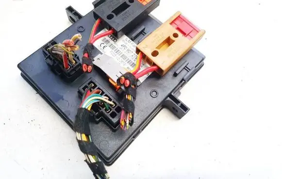 Audi A6 Allroad C6 Comfort/convenience module 4f0907279 f005v00619