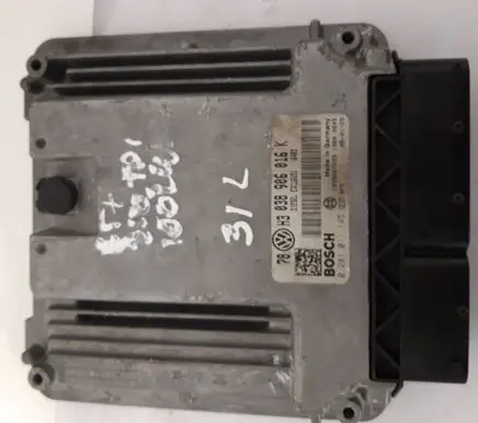 Volkswagen PASSAT B6 Engine control unit/module 038906016K 0281011145
