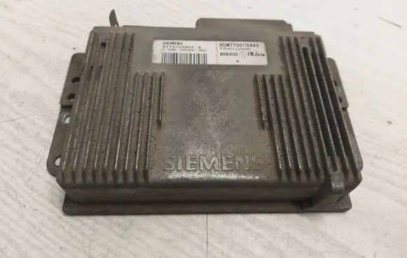Renault Laguna I Engine control unit/module 7700112606 S113725203A