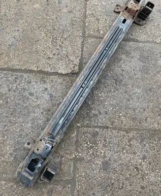 Hyundai Santa Fe Front bumper cross member