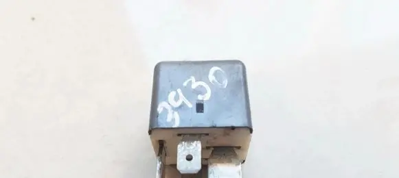 Lexus IS 220D-250-350 Other relay 9098702025 90987-02025