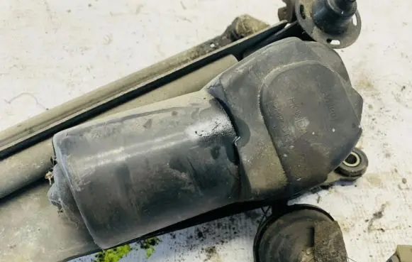 Wiper motor
