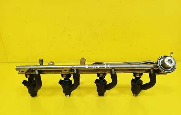BMW 3 E36 Fuel main line pipe 1247931 D3768FA