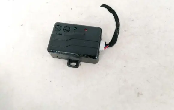 Audi A4 S4 B6 8E 8H Alarm control unit/module 