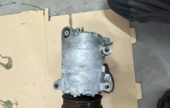 Ford Kuga II Air conditioning (A/C) compressor (pump) GV6119D629HA