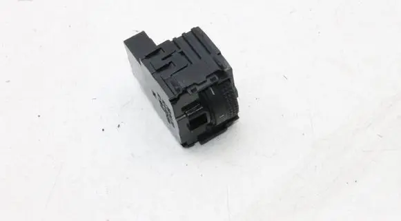 Volkswagen Polo VI Headlight level height control switch 2G0941333