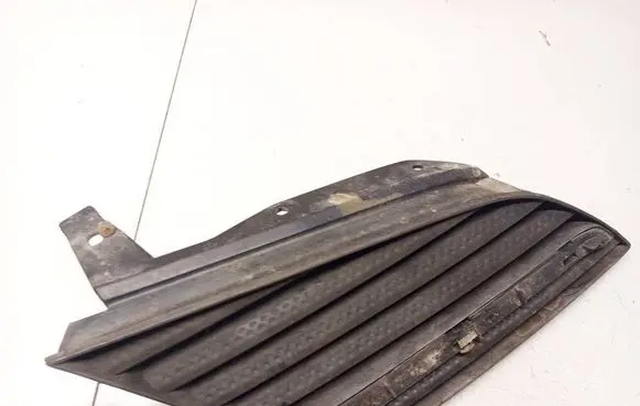 Nissan Primera Front bumper lower grill DS0723604