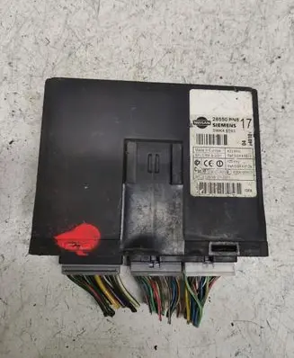 Nissan Almera Tino Door central lock control unit/module 28550BN8