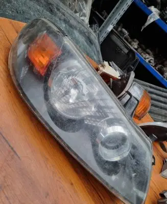 Nissan Almera N16 Headlight/headlamp H235GRLE 100-16391 26010BN665