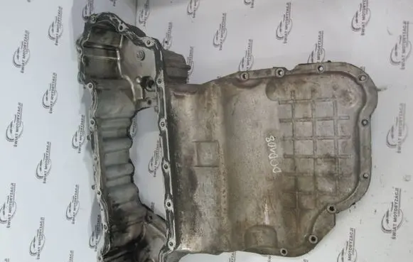 Lexus IS 220D-250-350 Oil sump 12111-26030