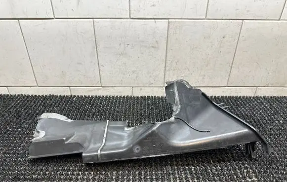 Renault Megane III Intercooler air guide/duct channel 214944519R 214940019R