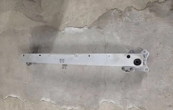 Peugeot 508 Front bumper cross member 