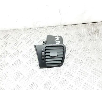 Subaru Legacy Dashboard side air vent grill/cover trim