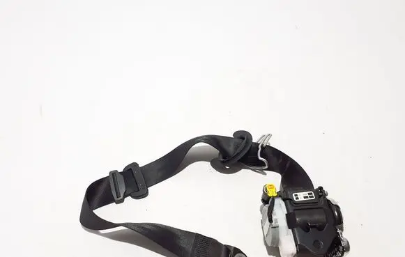 Audi A3 S3 8V Front seatbelt 8V5857706E