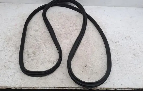 Hyundai i20 (BC3 BI3) Rubber seal rear door 