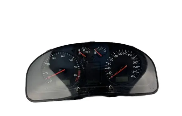 Volkswagen PASSAT B5 Speedometer (instrument cluster) 3B1919860A 110008919