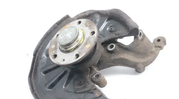 Volkswagen Golf VII Rear wheel hub