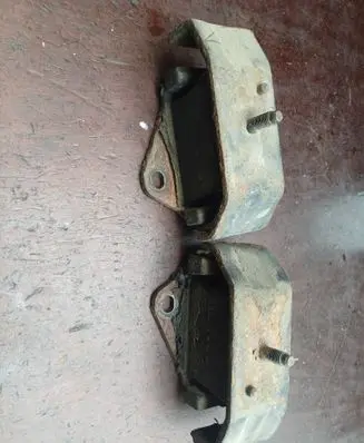 Hyundai Terracan Engine mount bracket