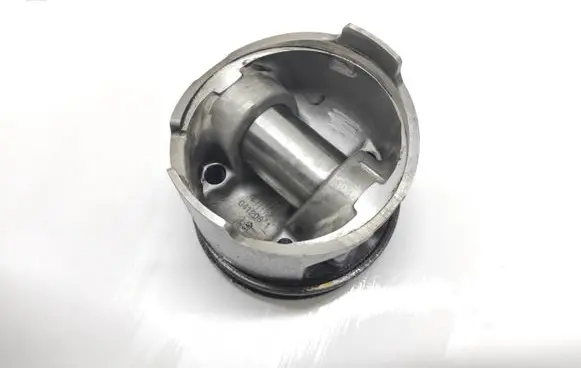 Mitsubishi Pajero Piston 041206 0412061