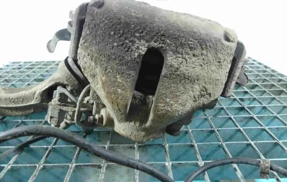 Volkswagen PASSAT B5.5 Front brake caliper IMPRK1332944