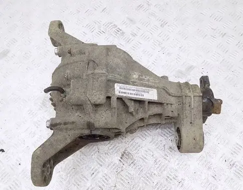 Mercedes-Benz R AMG W251 Rear differential A1643501614