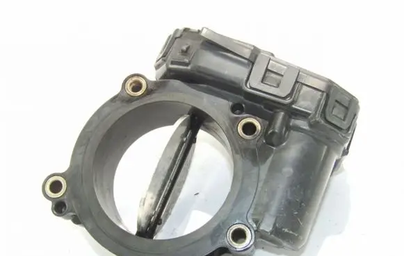 Mercedes-Benz E W212 Electric throttle body valve A6510900070