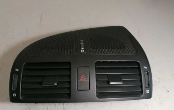 Toyota Avensis T270 Dash center air vent grill 5567005100