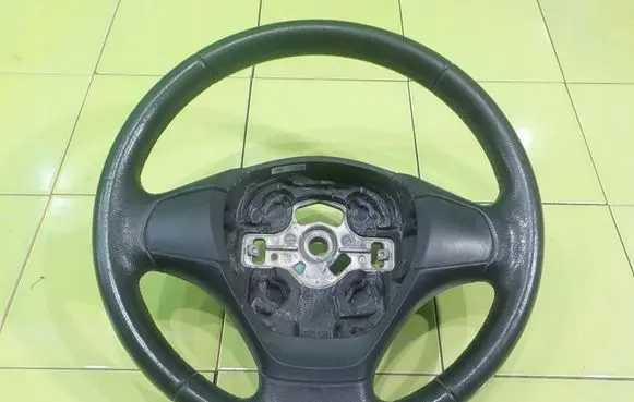 BMW 1 F20 F21 Steering wheel 3375PL71 17AB38