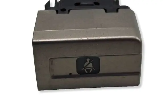 Nissan X-Trail T30 Passenger airbag on/off switch