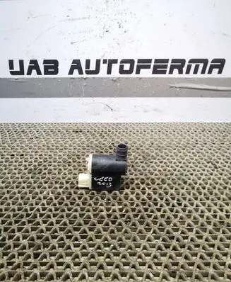 KIA Ceed Windscreen/windshield washer pump 985102V100