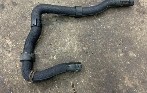 Audi A4 S4 B8 8K Engine coolant pipe/hose 8K0145923B