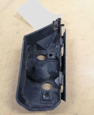 Volvo V50 Front bumper mounting bracket 30655875