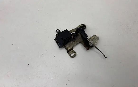 Volkswagen Golf IV Central locking motor 1J9827425D 1J9827425