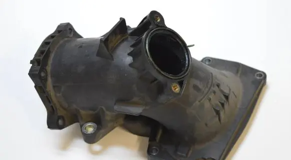 Mercedes-Benz E A207 Other engine bay part A6510900028