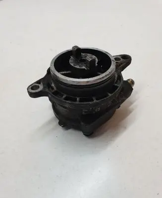 BMW 7 E38 Vacuum pump 2249939