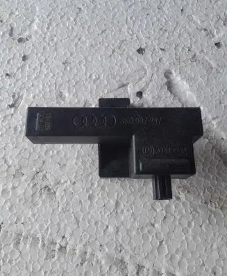 Audi A6 S6 C7 4G Keyless (KESSY) go control unit/module 8K0907247