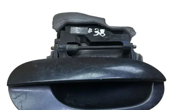 BMW 7 E38 Front door exterior handle 8208422