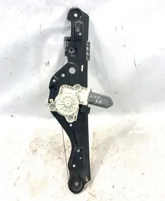 Mercedes-Benz E W211 Rear door window regulator with motor 2117300246