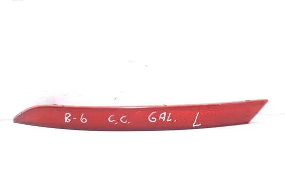 Volkswagen PASSAT CC Rear tail light reflector 3C8945105B