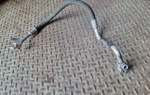 Audi A5 8T 8F Air conditioning (A/C) pipe/hose 8T0260701C