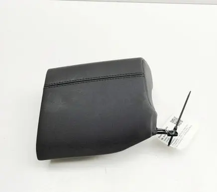 Land Rover Range Rover Evoque L551 Dashboard glove box trim K8D204304E K8D204304A