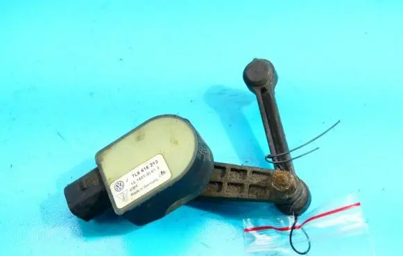 Volkswagen Touareg I Headlight ballast module Xenon 7L6616213 IMPRK1293816