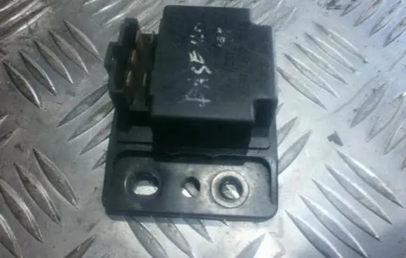 Mitsubishi Pajero Other relay ma809932