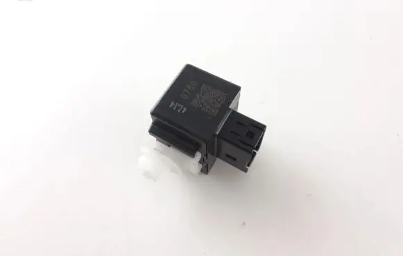 Toyota Verso Light relay 895A168010