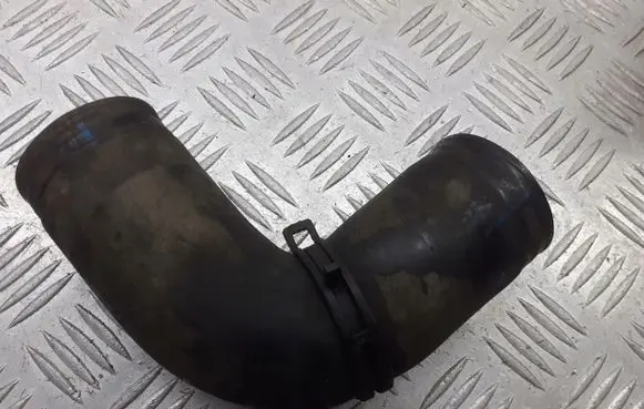Volkswagen Polo IV 9N3 Intercooler hose/pipe