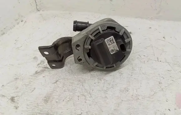 Volkswagen ID.3 Electric auxiliary coolant/water pump 1EA965567A