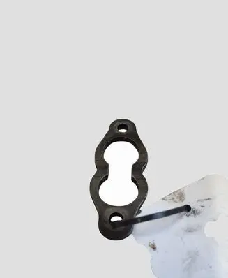 Volkswagen PASSAT B6 Fuel Injector clamp holder